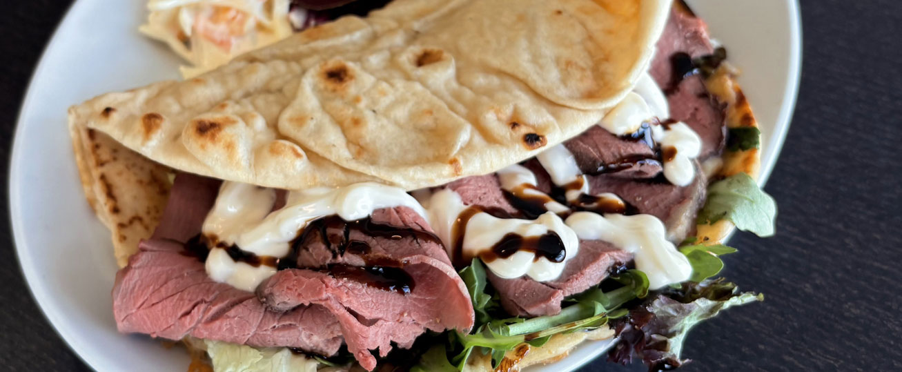 Roast-Beef-Flatbread-The-Guillemot Image